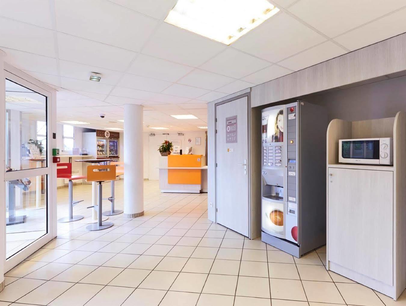 Premiere Classe Marne La Vallee - Saint Thibault Des Vignes Bagian luar foto